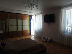 Apartment on Shampanskiy Lane