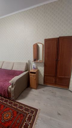 Room on Preobrazhenskaya Street