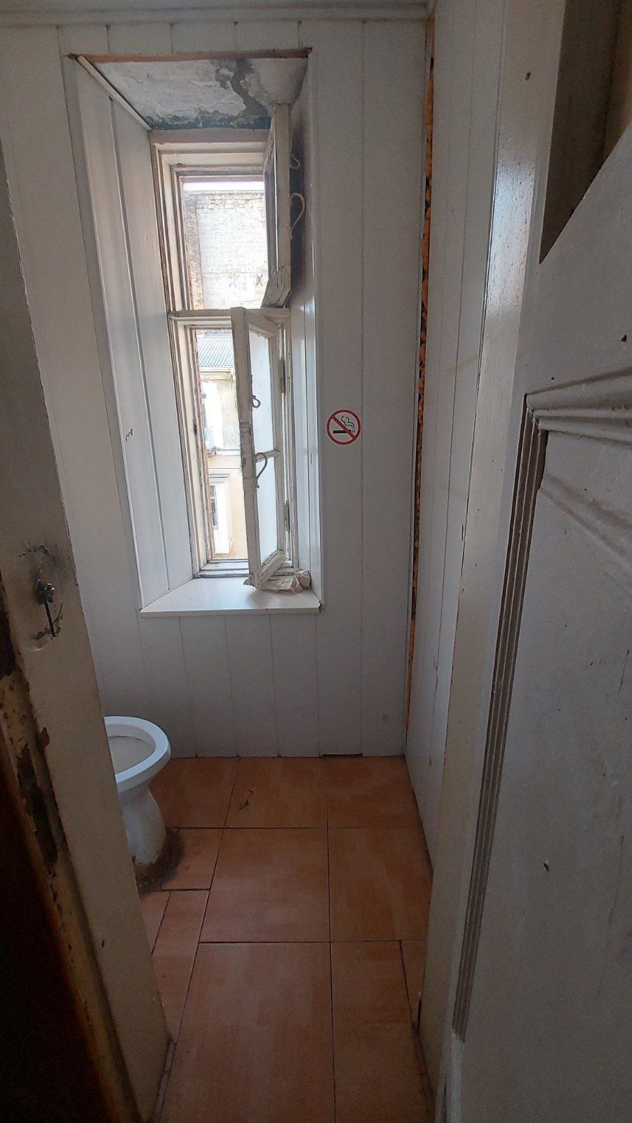 Room on Preobrazhenskaya Street