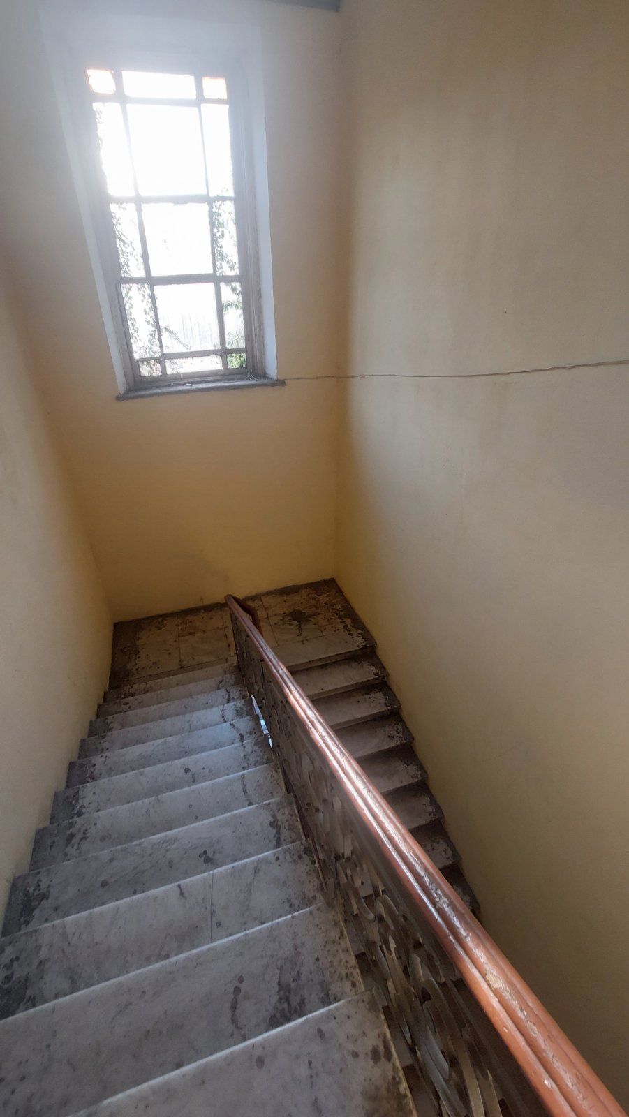Room on Preobrazhenskaya Street
