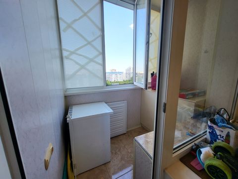 Apartment on Topoleva Street