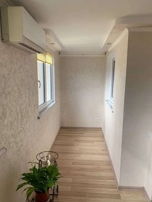 Apartment on Vysotsky Street