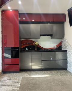 Apartment on Kosmonavta Komarova Street