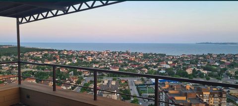 Penthouse on Marselskaya Street