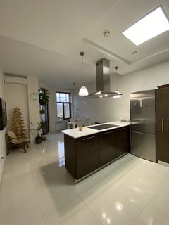 Apartment on Genoese Street