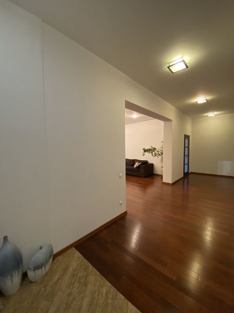 Apartment on Genoese Street