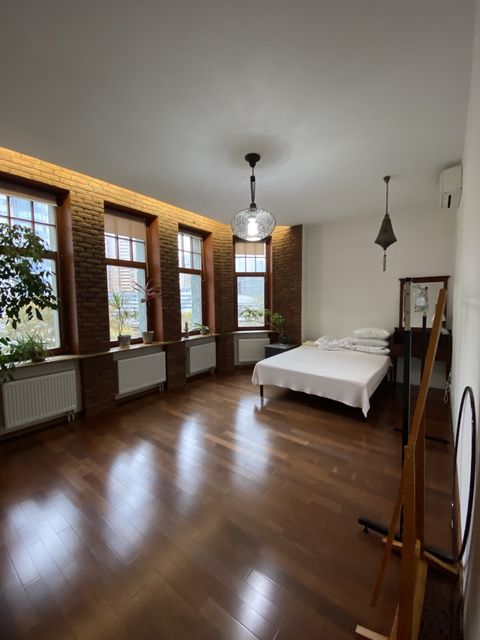 Apartment on Genoese Street