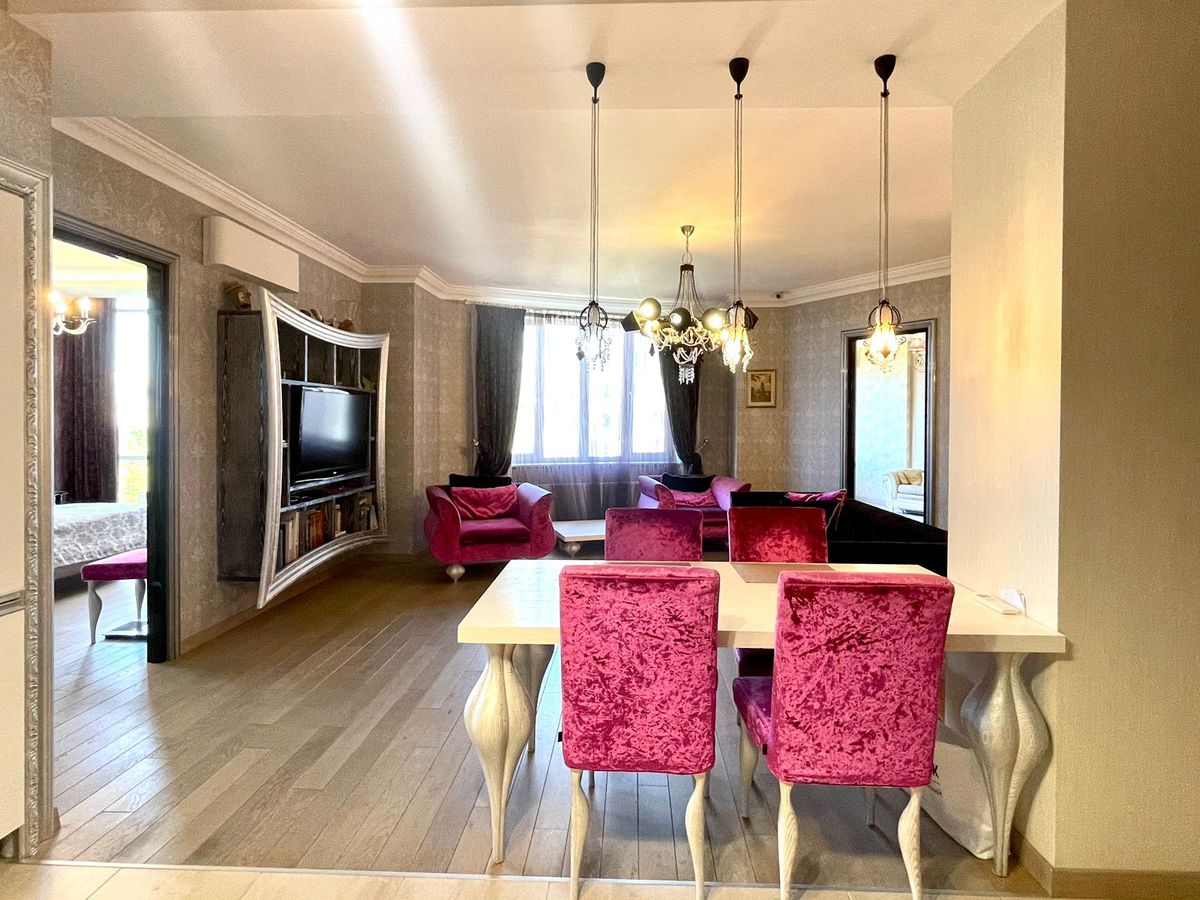 An apartment on Shevchenko Avenue.