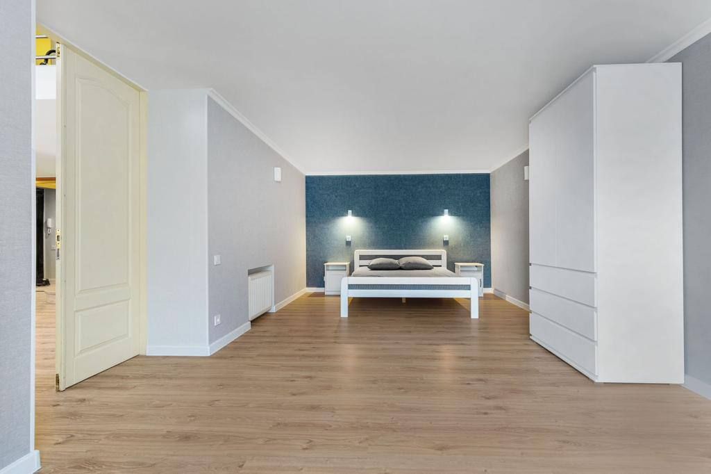 Luxury apartment on Deribasovskaya Street