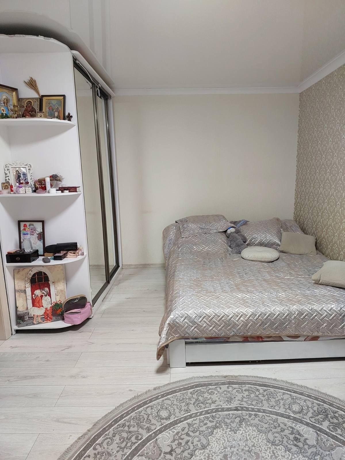 Apartment on Dobrovolsky Avenue