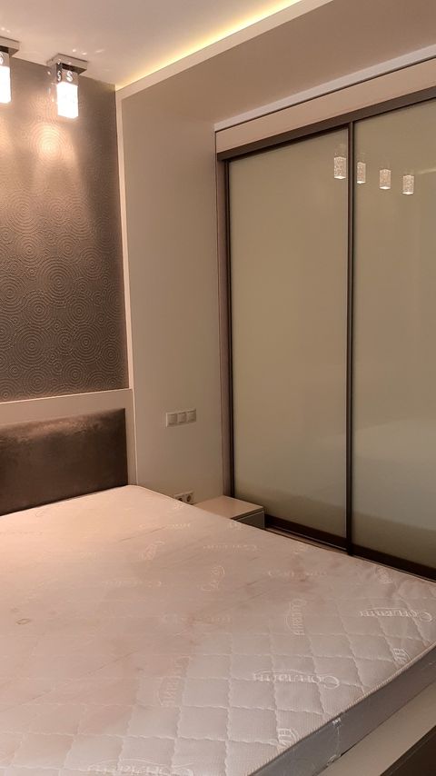 Apartment on Zabolotny Street
