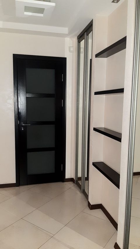 Apartment on Zabolotny Street