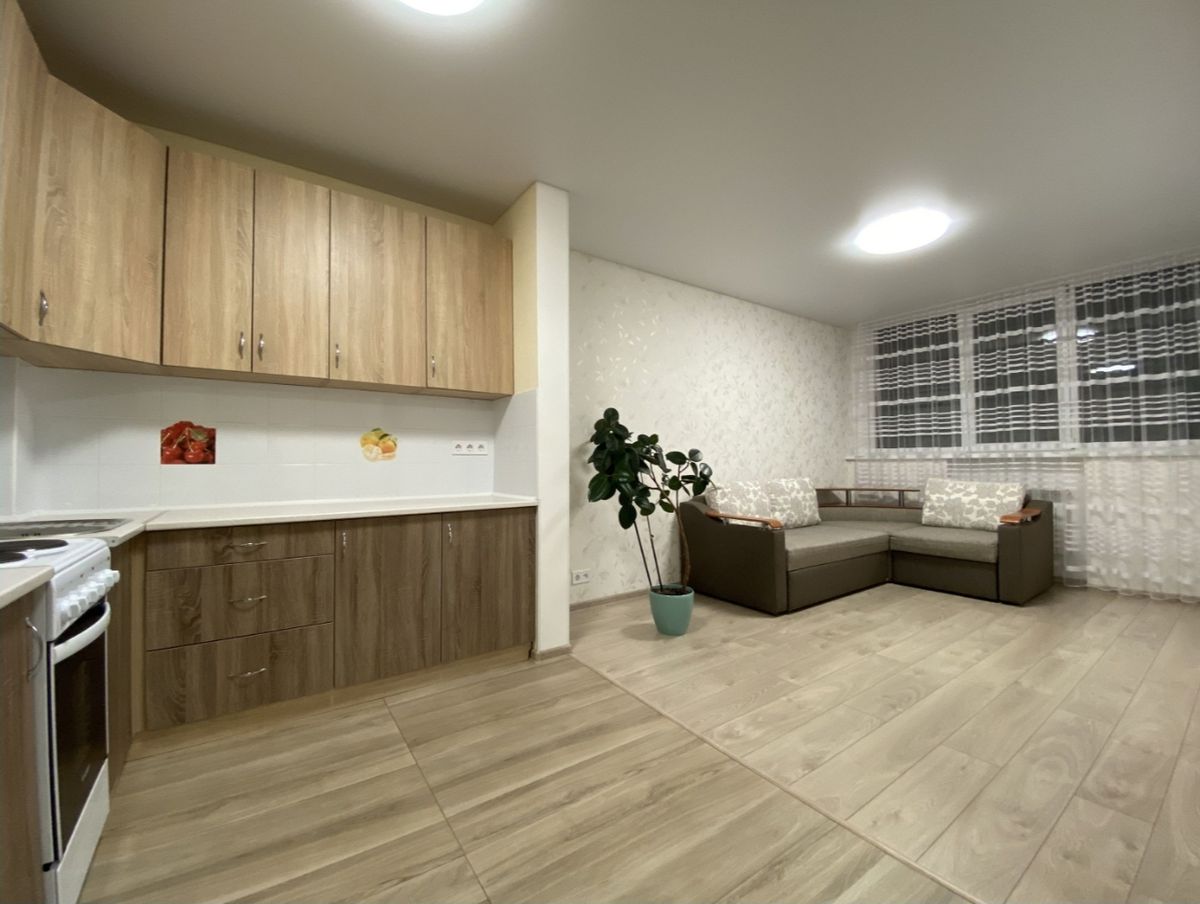Apartment on Semyon Paliy Street
