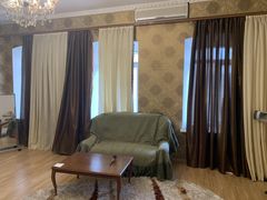 Apartment on Lva Tolstogo Street