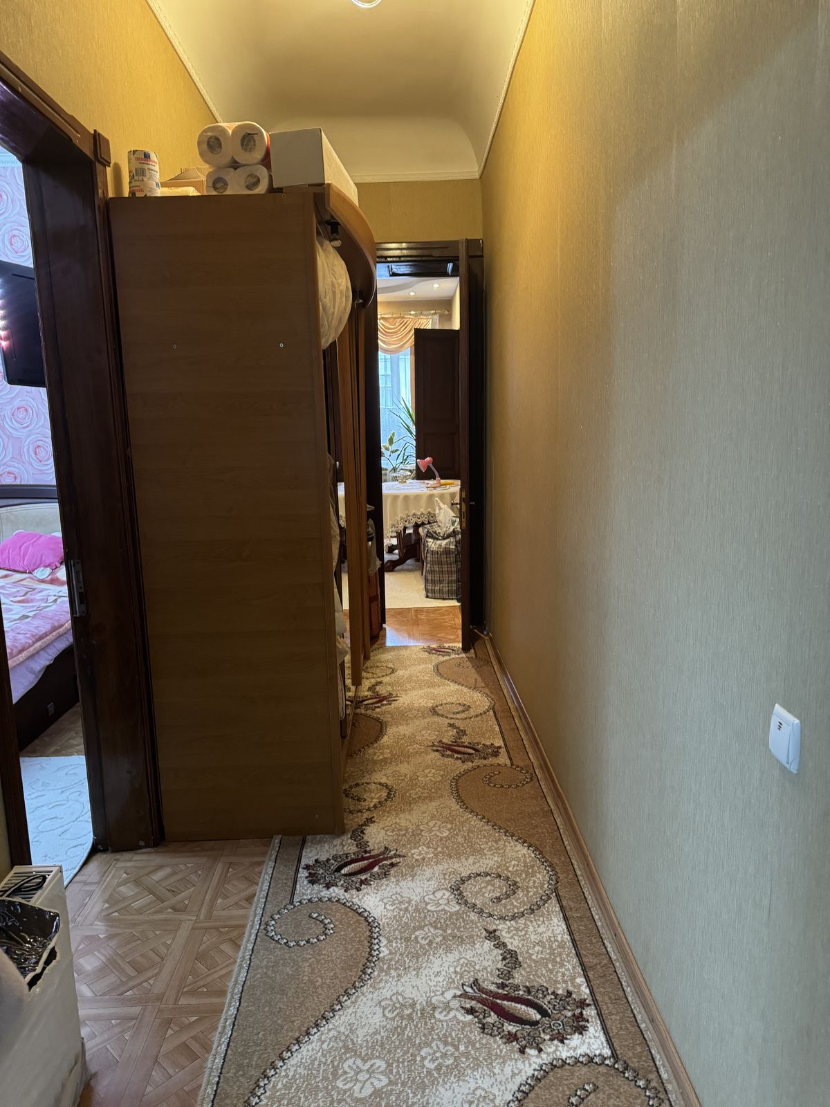 Apartment on Degtyarna Street