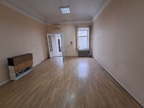 Apartment on Uspenska Street