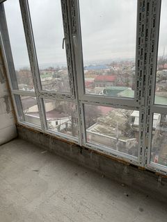 Apartment on Slobidska Street