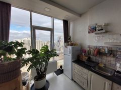 Apartment on Perlynna Street