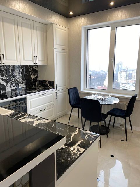 Apartment on Fontanska Road, st.