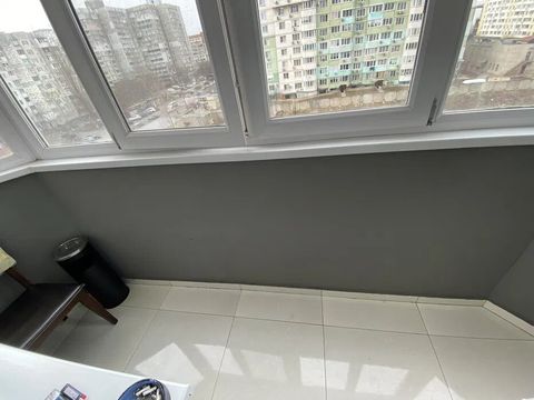 Apartment on General Bocharov Street