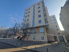 Apartment on Sechenova Street