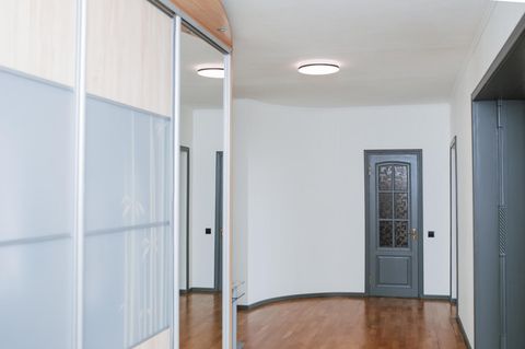 Apartment for sale on Marshal Govorov Street