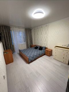 Apartment on Vladimir Vysotsky Street
