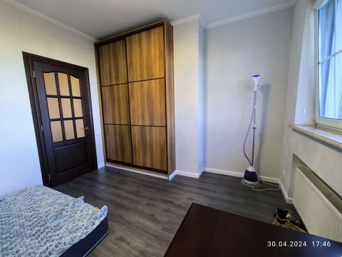 Apartment on Zhukovsky Street.
