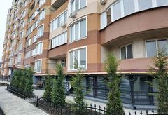 Two-level apartment on Zooparkova Street