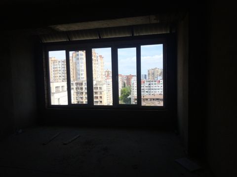 Two-level apartment on Zooparkova Street