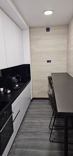 Apartment on Dacha Kovalevskogo (Amundsen Street)