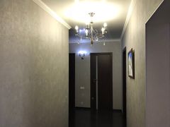 Квартира на Академіка Сахарова вул.