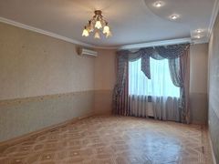 3 комнатная квартира на Новосельского ул