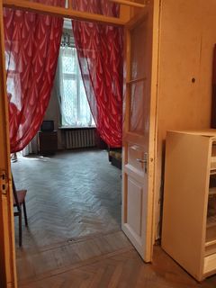 Квартира на Базарна вул.
