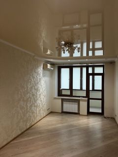 Продается шикарная двухуровневая трехкомнатная квартира с большой кухней-студией