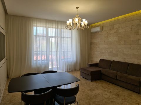 Квартира на Французький бульвар