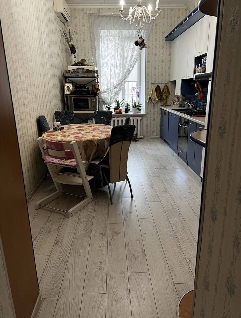Квартира на Богдана Хмельницького вул.