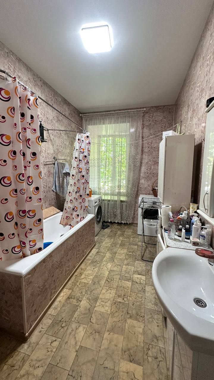 Квартира на Богдана Хмельницького вул.