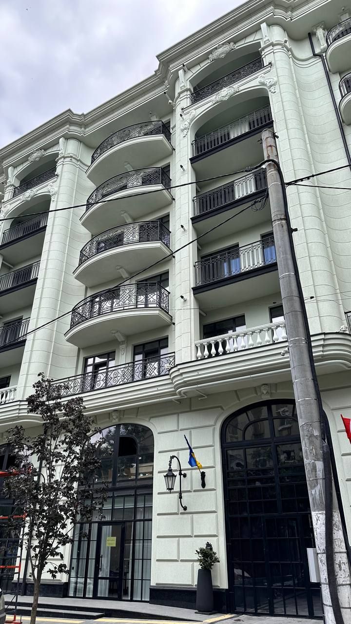 Квартира на Гімназичній вул.