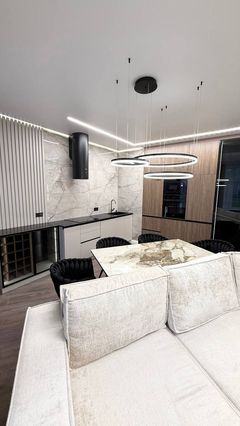 Apartment on Krasnova Street, 60 Zhemchuzhina Residential Complex