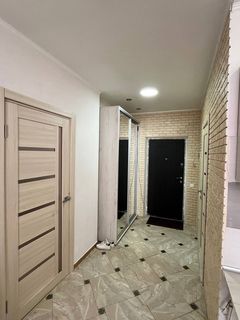 Apartment on Marselskaya Street
