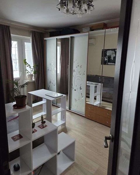 Apartment on Heroiv Krut Street