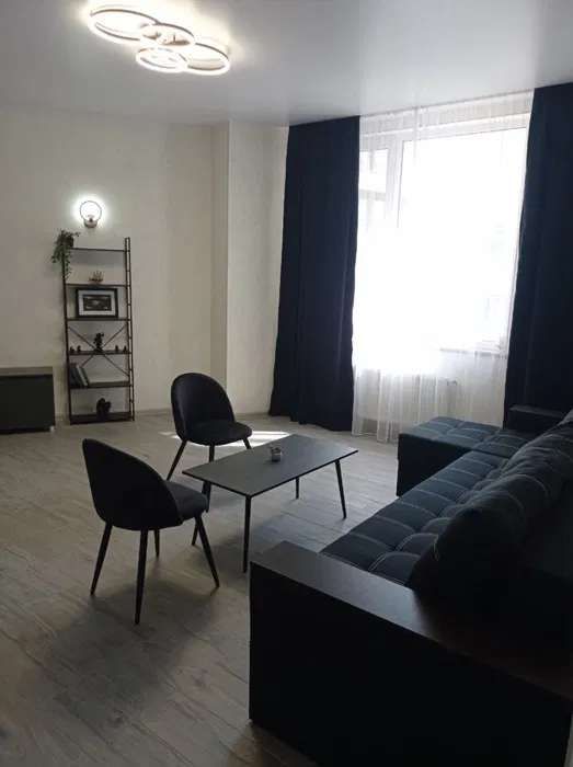Apartment on Fontanska Road