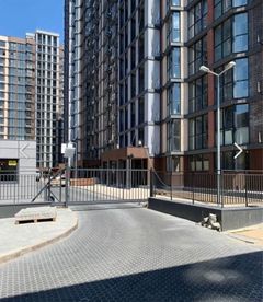 Apartment on Prokhorivska Street