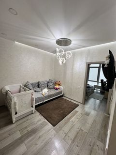 Apartment on Serednofontanska Street