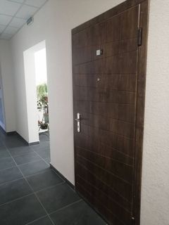 Apartment on Shkilna Street