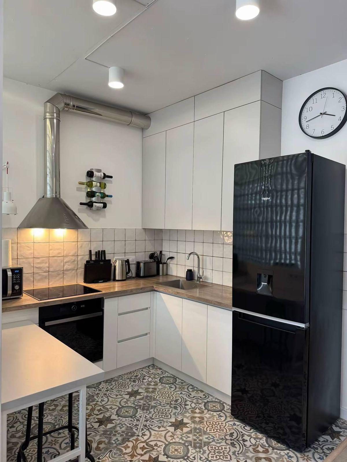 Apartment on Kamanina Street