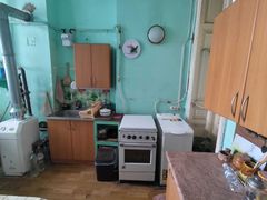 Квартира на Караванського С. вул.