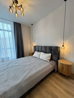 Квартира в 65 Перлині на Краснова вул.