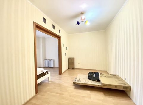 Apartment on Shady Street